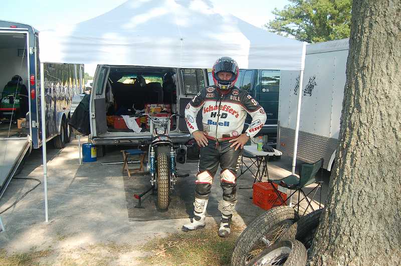 DuQuoin 2006 010.JPG - Bill Allen, suited up for practice.